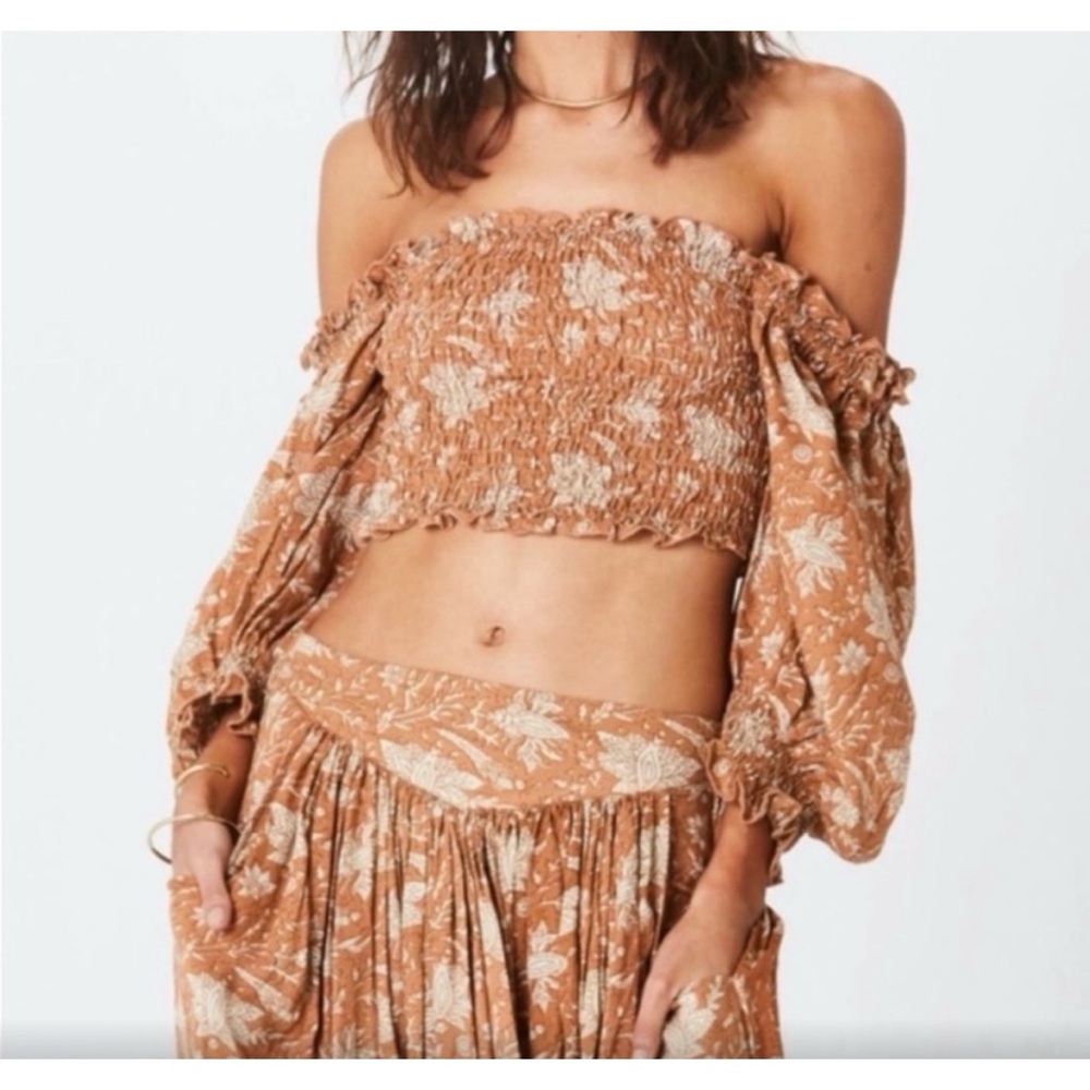 Jen’s Pirate Booty Orange Floral Batik Canyon Crop Top size medium
